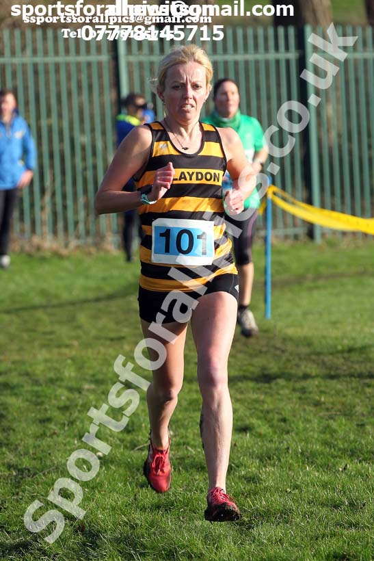 Senior womens 2020 Birtley Cross Country Relay, County Durham.  Photo: David T. Hewitson/Sports for All Pics
